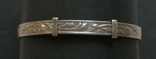 STERLING SILVER CHILD BANGLE 5.1 GRAMS 130MM