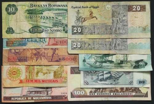 MIXED LOT OF 10 WORLD BANK NOTES