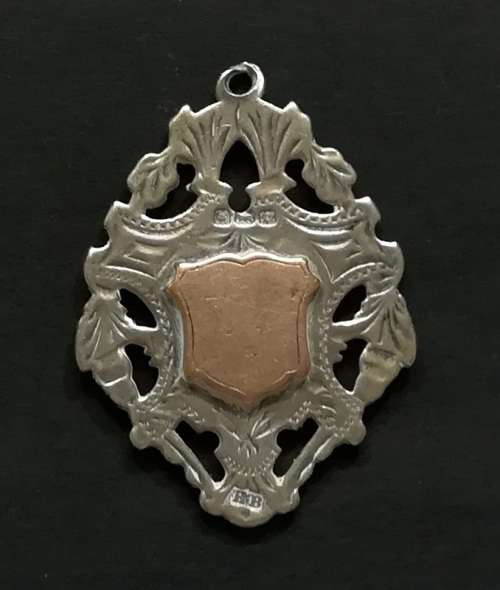BIRMINGHAM 1902 STERLING SILVER AND GOLD FOB FOR POCKET WATCH 10 GRAMS 30 X 40MM