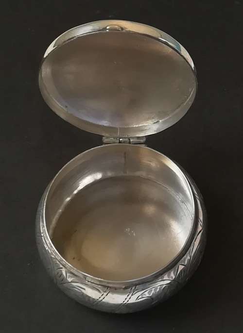 STERLING SILVER BOX 25X45MM 29 GRAMS