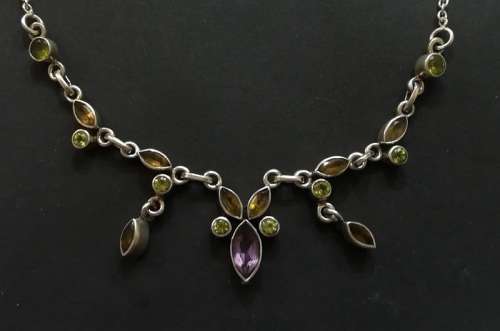 STERLING SILVER AND GLASS  CHAIN 430MM 11G