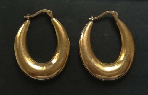 9K GOLD PAIR EARRINGS 22X25MM 1.9G