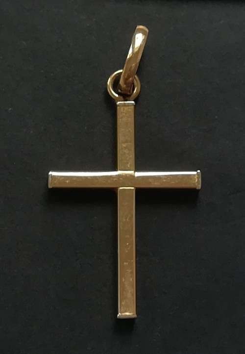 9K GOLD CROSS PENDANT 0.7G 18X30MM