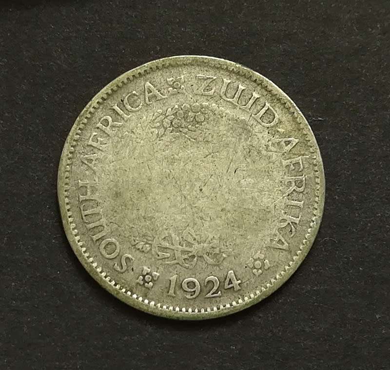 UNION 1924 3 PENCE