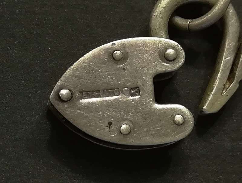 STERLING SILVER CHARM BRACELET *HEART SHAPE LOCK* 190MM 19 GRAMS