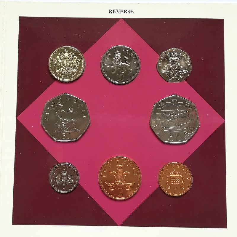 UNITED KINGDOM 1993 BRILLIANT UNC COIN SET