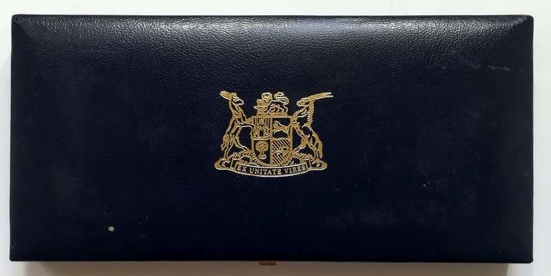 REPUBLIC 1984 S A M SHORT PROOF SET - SILVER RAND