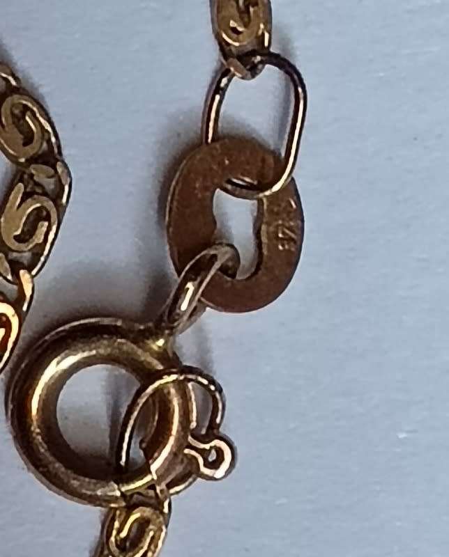 9CT GOLD CHAIN 2.5 GRAMS 440MM
