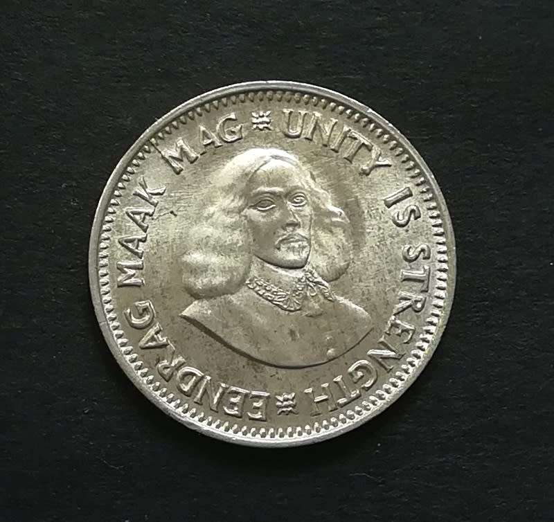 REPUBLIC 1963 2.5 CENTS *EXCELLENT*