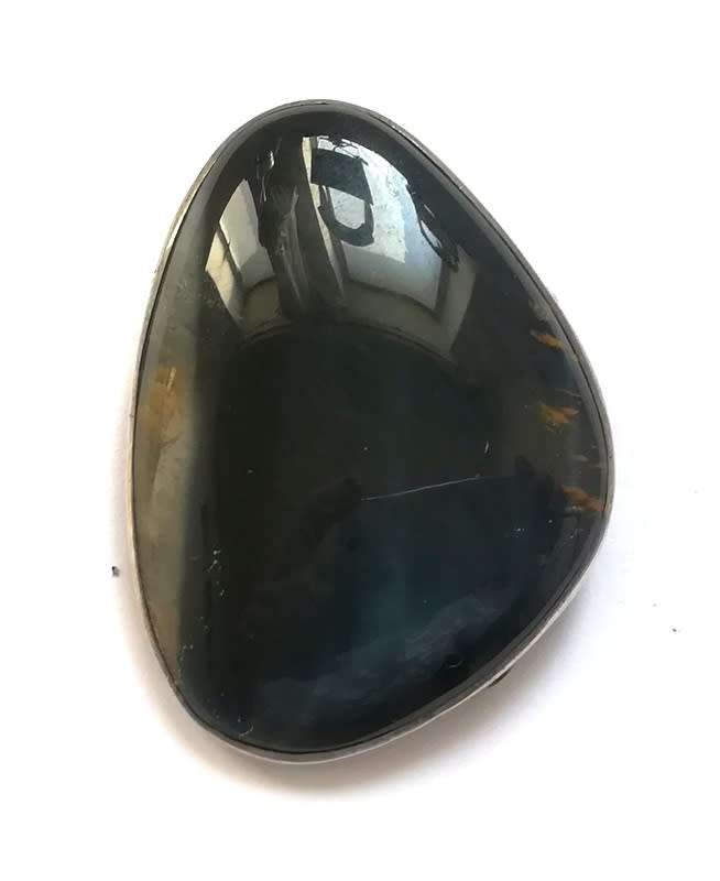 STERLING SILVER AND BLUE TIGER`S EYE BROOCH 32X45MM