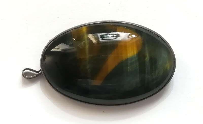 STERLING SILVER AND BLUE TIGER`S EYE PENDANT/BROOCH 25X38MM