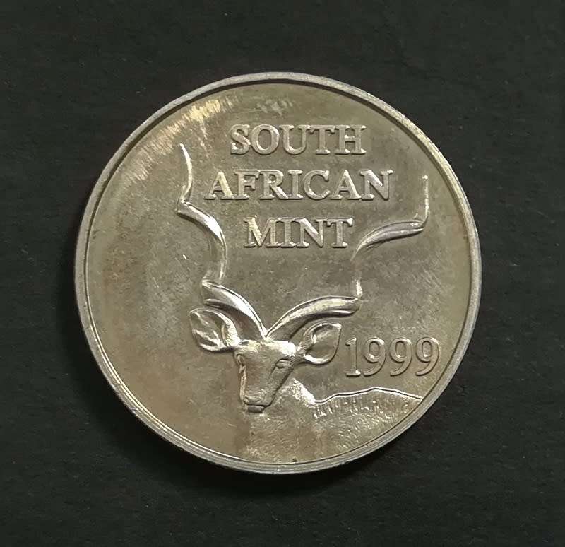 S A M 1999 TOKEN 25 MM