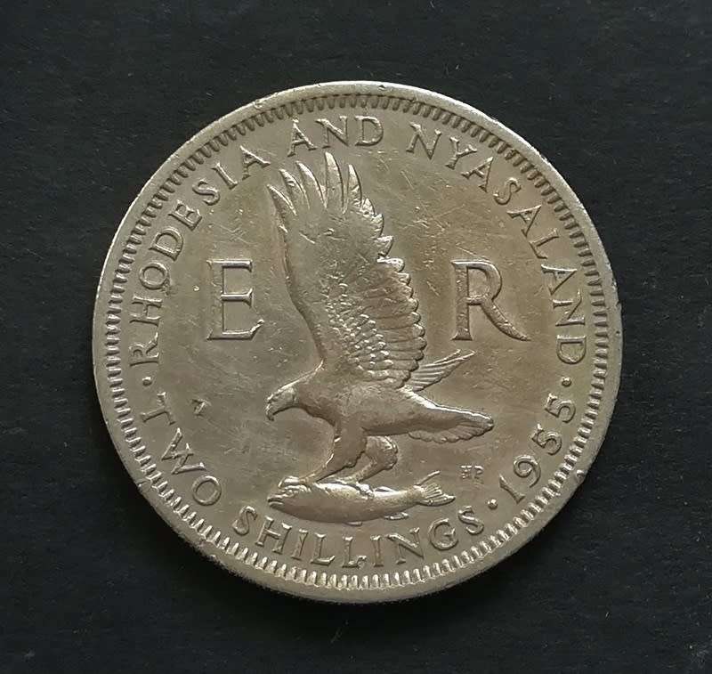 RHODESIA AND NYASALAND 1955 ER 2 SHILLING **FILLER**
