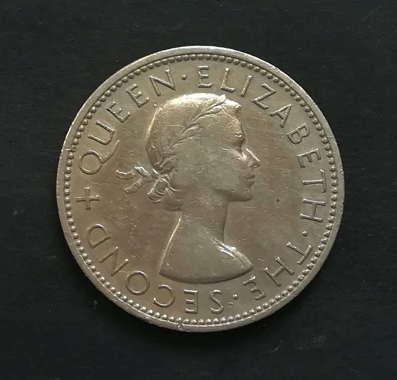 RHODESIA AND NYASALAND 1955 ER 2 SHILLING **FILLER**