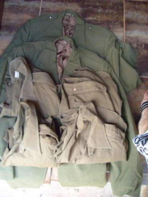 SA ARMY - 2 X JACKETS AND 4 X SHIRTS (SMALL AND MEDIUM,)