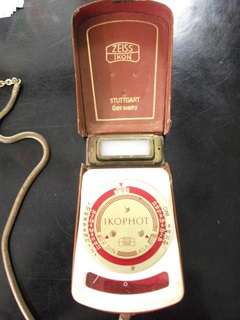 ZEISS IKON IKOPHOT STUTTGART GERMANY LIGHT METER - WORKING I  LEATHER CASE