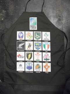 APRON RUGBY WORLD CUP 1995 SOUTH AFRICA WITH EMBLEMS OF ALL PARTICIPATING COUNTRIES