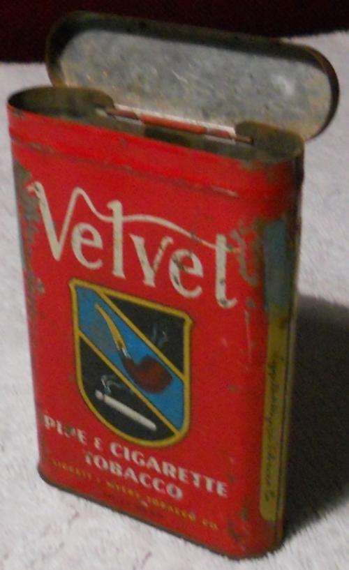 Velvet tin
