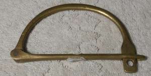 Togbag handle and lock