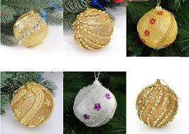 CHRISTMAS HANGING BALLS