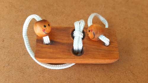 Perfect Gift (Set Brain Teaser)