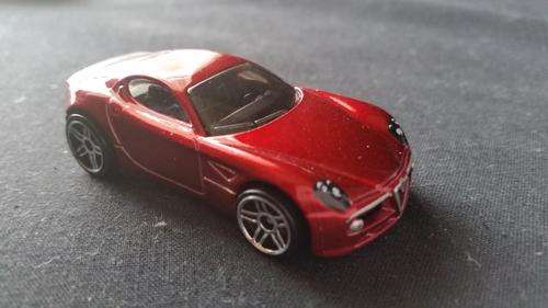 Hot Wheels Mainlines - Alfa Romeo 8c Competizione