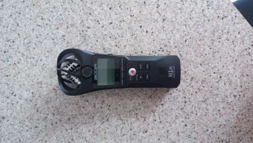 Zoom H1n recorder