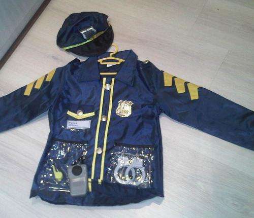POLICEMAN OUTFIT