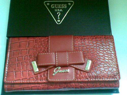 ~~~GUESS---RED LADIES WALLET~~~
