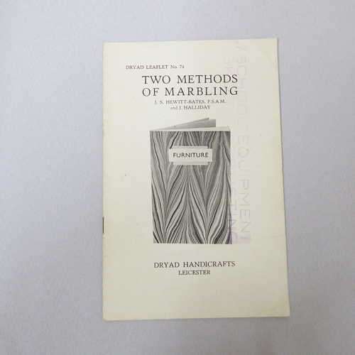 Dryad leaflet No.74, Two methods of marbling