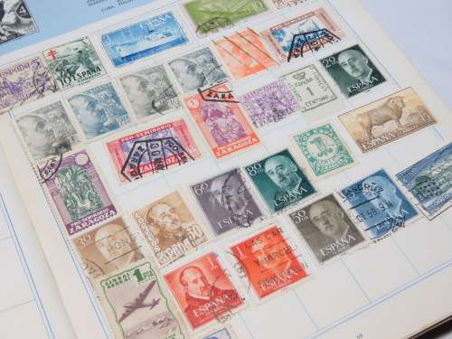 The Trusty stamp album with more than 1000 stamps