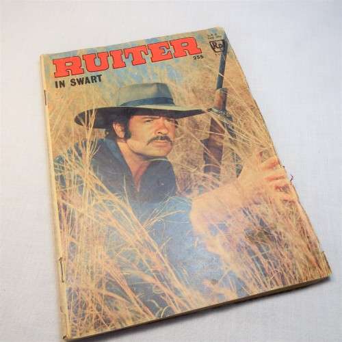 Ruiter in swart - no.255 - Fotoverhale