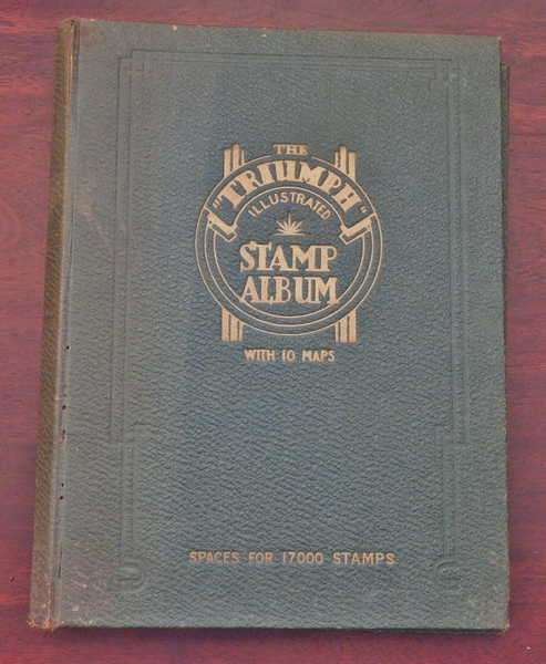 Old stamp album with over 900 old stamps - Unresearched