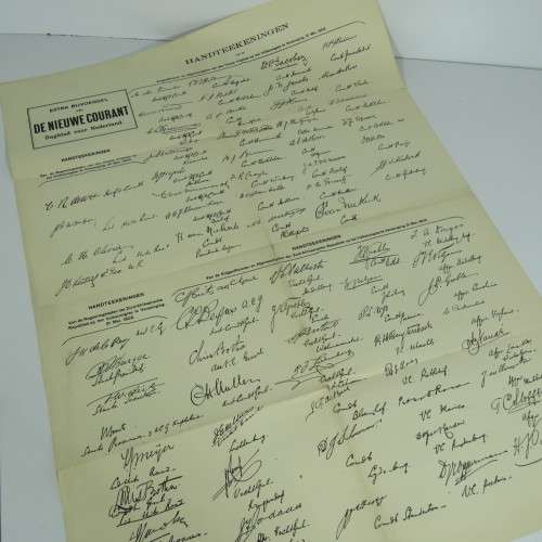 De Nieuwe Courant Newspaper of Netherlands 16 August 1902 with copy of Peace Treaty of Vereeniging