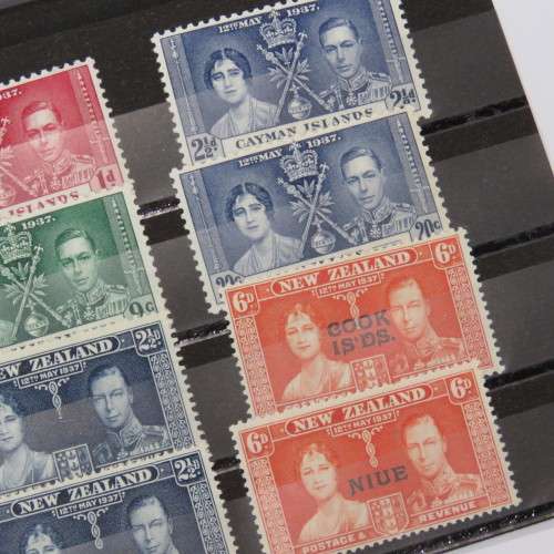 Lot of 12 George 6 Coronation stamps mint hinged