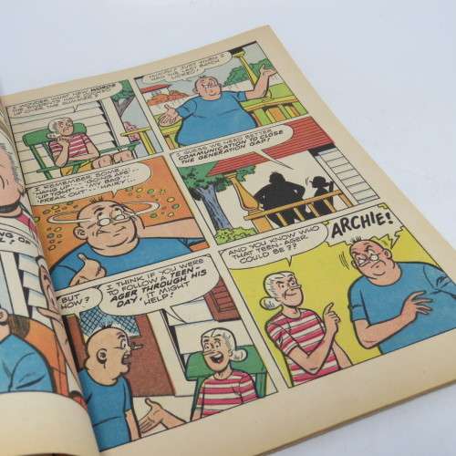 Archie Series Archie and Me no 24