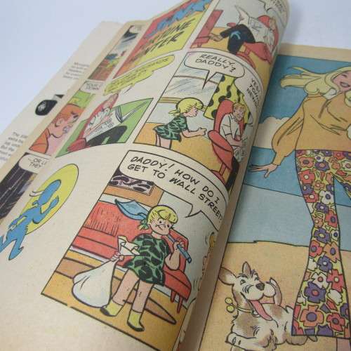 Archie Series - Archie`s Girls Betty and Veronica - no. 176