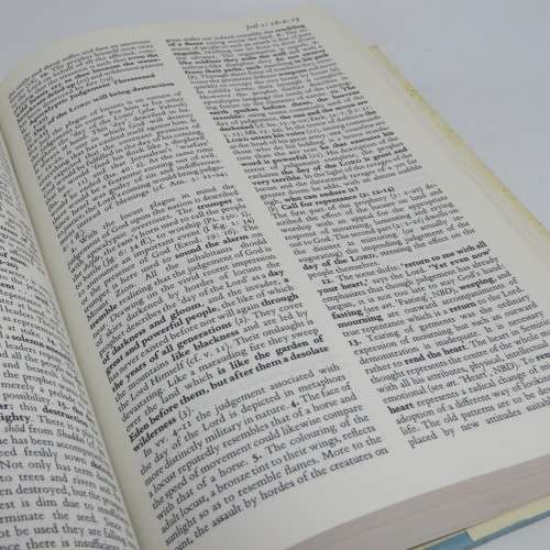 The New Layman`s Bible Commentary in one Volume 1979 Edition