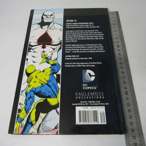 DC Comics Justice League International - part 1 graphic novel