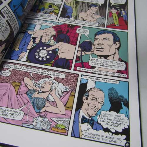 DC Comics Batman - Strange Apparitions graphic novel