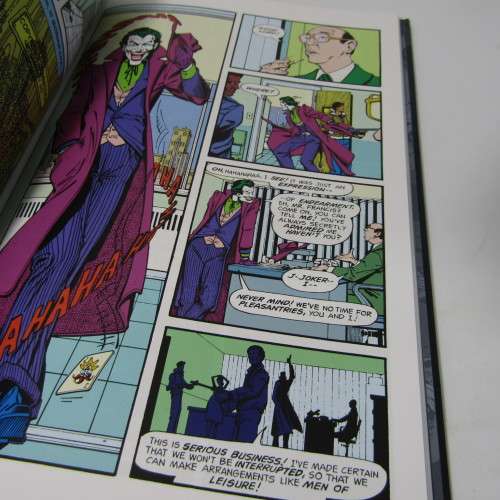 DC Comics Batman - Strange Apparitions graphic novel