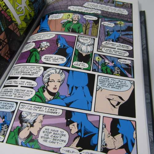 DC Comics Batman - Strange Apparitions graphic novel