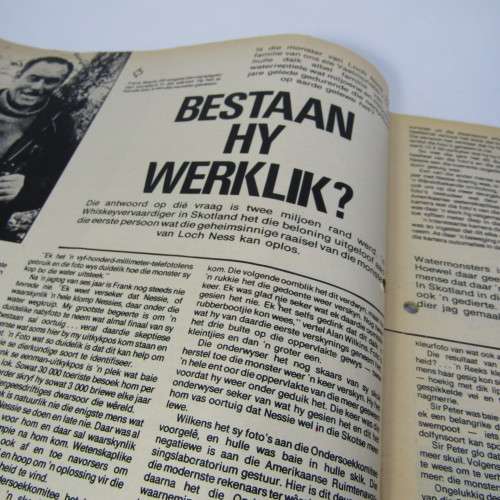 Patrys magazine - Mei 1977 - Wie was jan van Riebeeck - no poster - punch holes