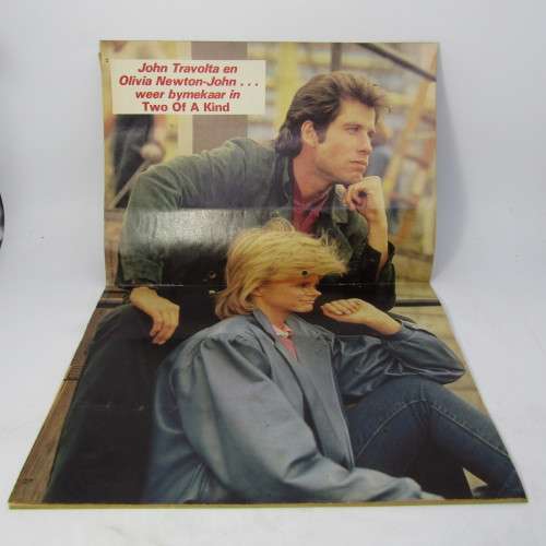Patrys magazine - Januarie 1984 - Olivia Newton and John Travolta poster - punch holes