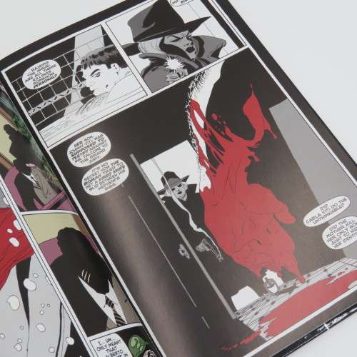 DC Comics Batman The long Halloween part 2 graphic novel