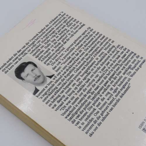 Volksverraad deur Adv P.J Pretorius - Die Geskiedeis agter die geskiedenis