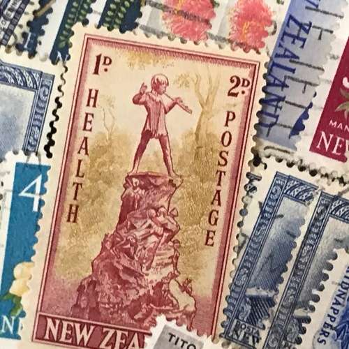 New Zealand Collection lot of unresearched stamps