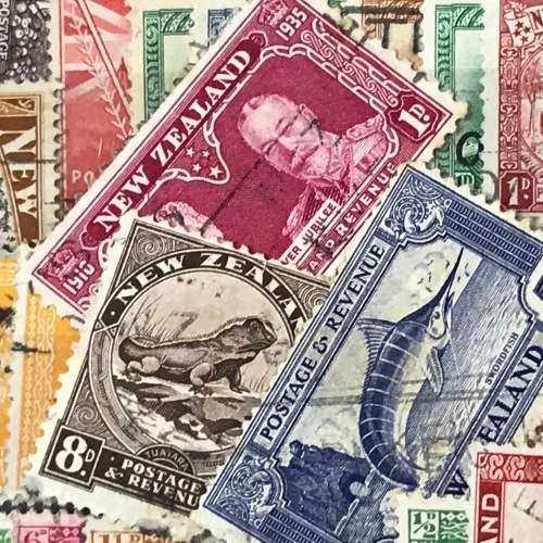 New Zealand Collection lot of unresearched stamps