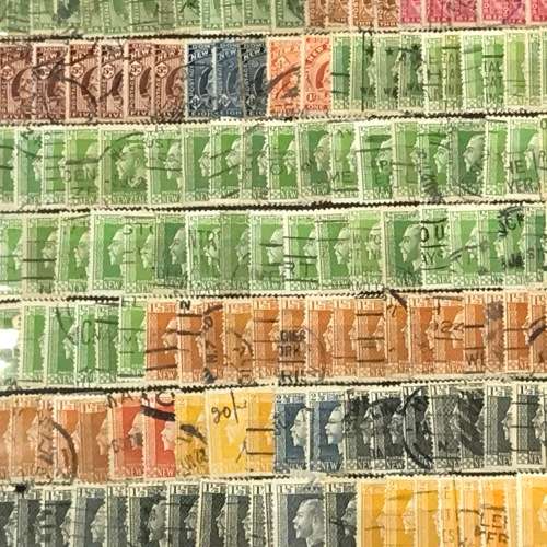 New Zealand collection lot of unresearched stamps
