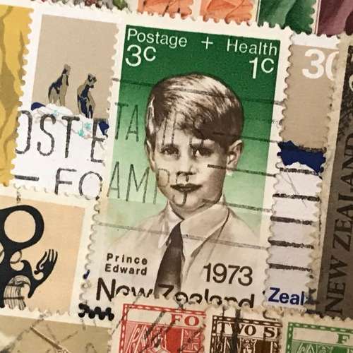 Collection of New Zealand Lot of Unresearched stamps